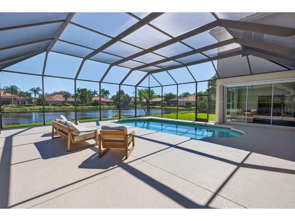 8965 Wildlife Loop Sarasota FL 34238 A4668398 image46