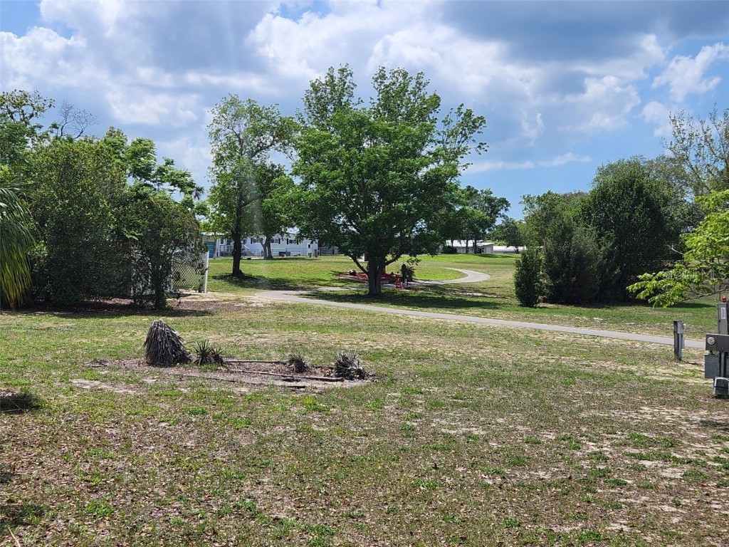 8966 Highpoint Boulevard Brooksville FL 34613 W7874314 image3