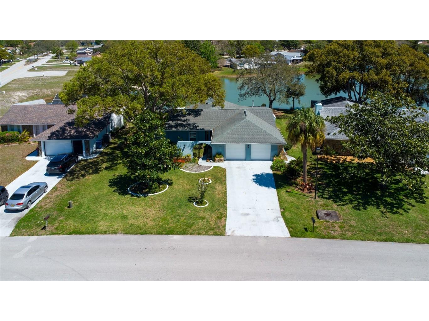 8967 Lismore Court Weeki Wachee FL 34613 W7873814 image1