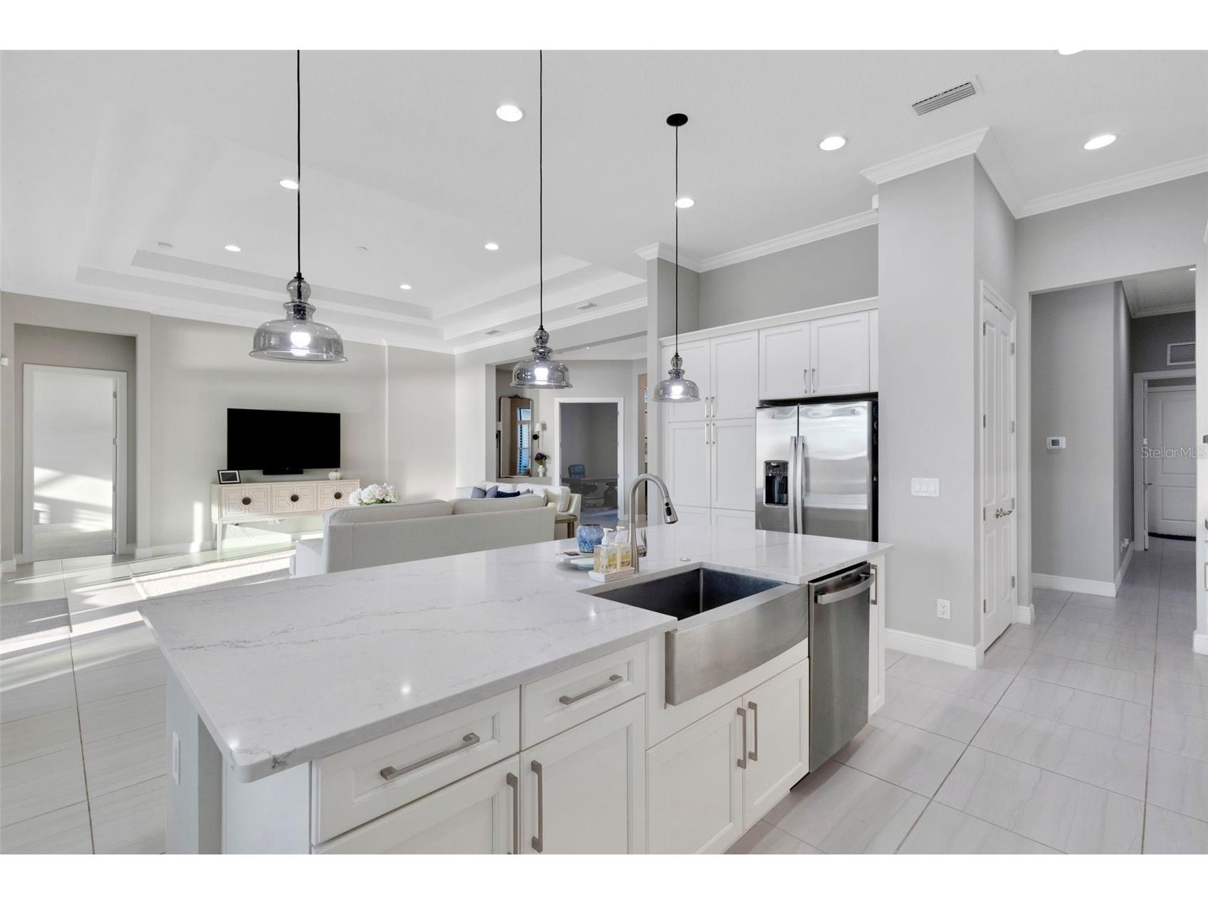 8968 Artisan Way Sarasota FL 34240 A4669249 image35