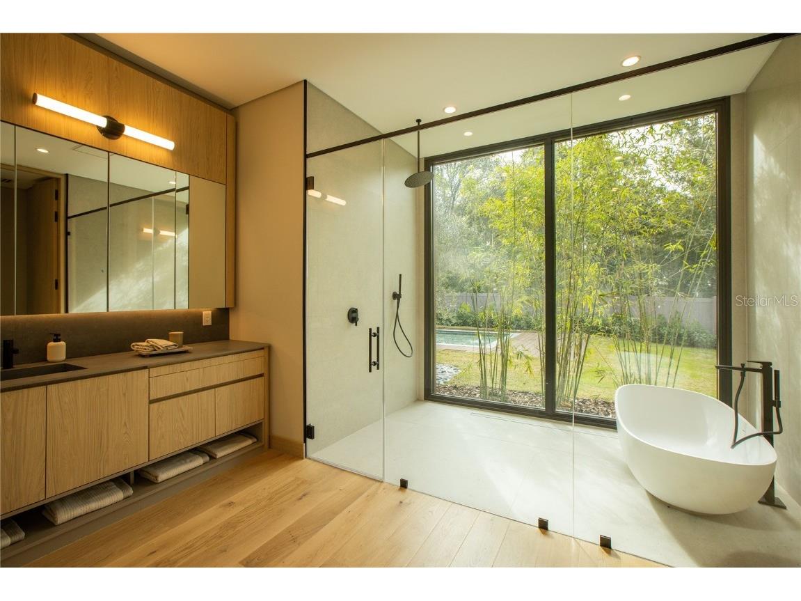 8968 Bay Cove Court Orlando FL 32819 O6351771 image25