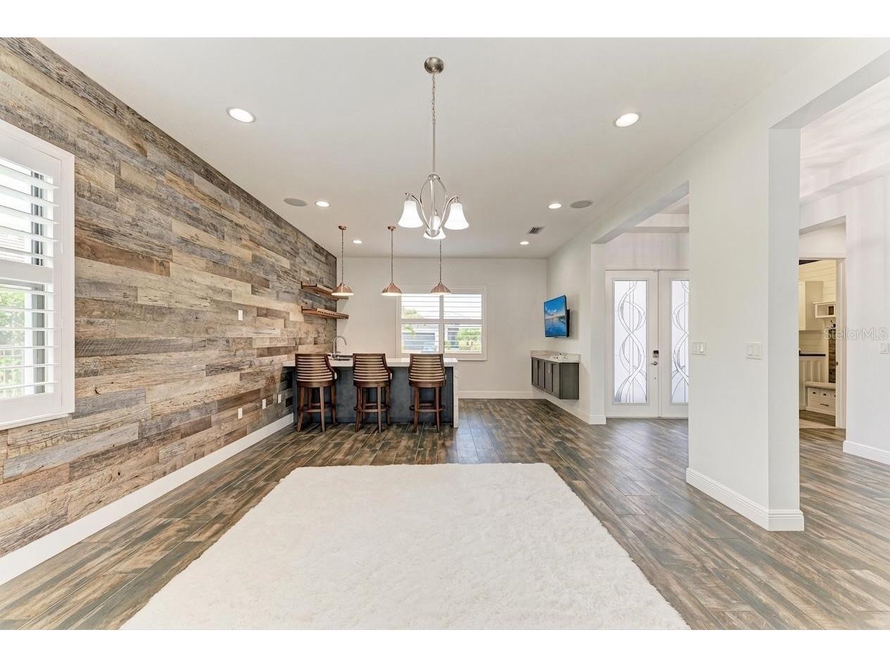8969 Bernini Place Sarasota FL 34240 A4688095 image2