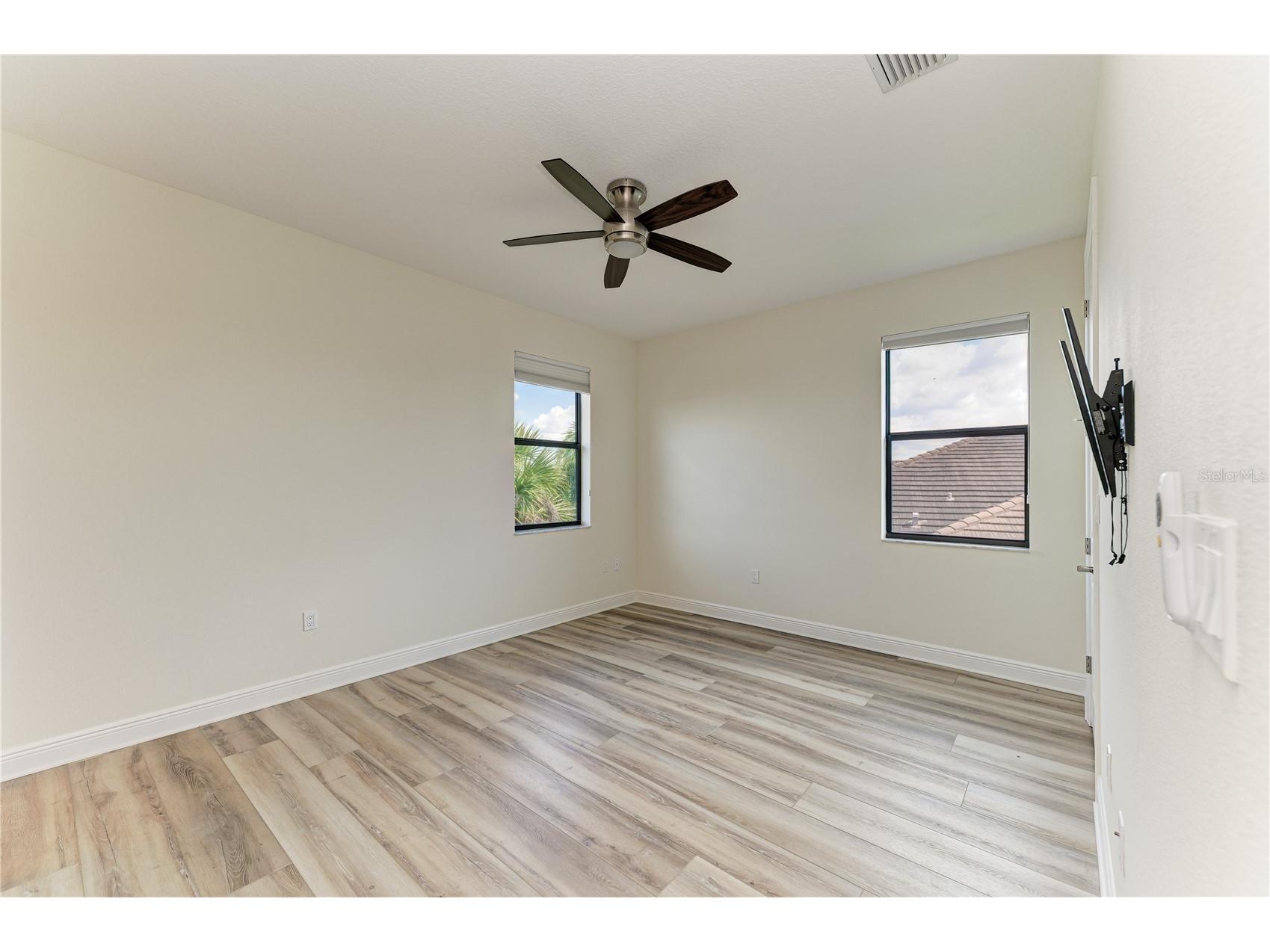 8969 Bernini Place Sarasota FL 34240 A4688095 image22