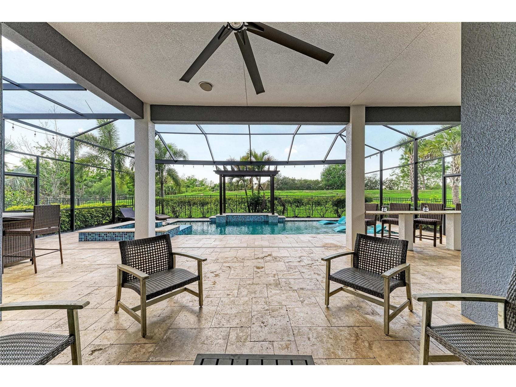 8969 Bernini Place Sarasota FL 34240 A4688095 image31