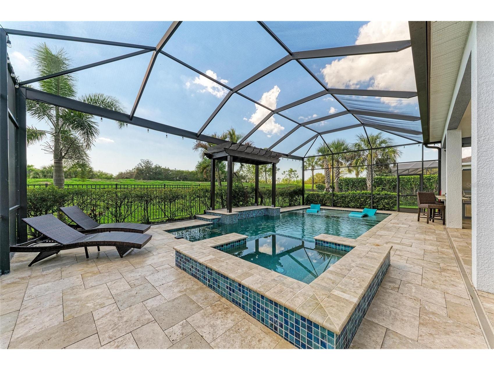 8969 Bernini Place Sarasota FL 34240 A4688095 image36