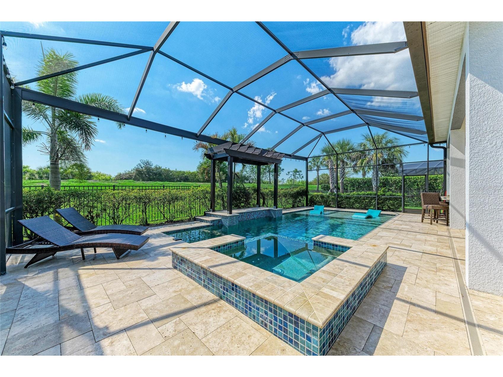 8969 Bernini Place Sarasota FL 34240 A4688095 image38