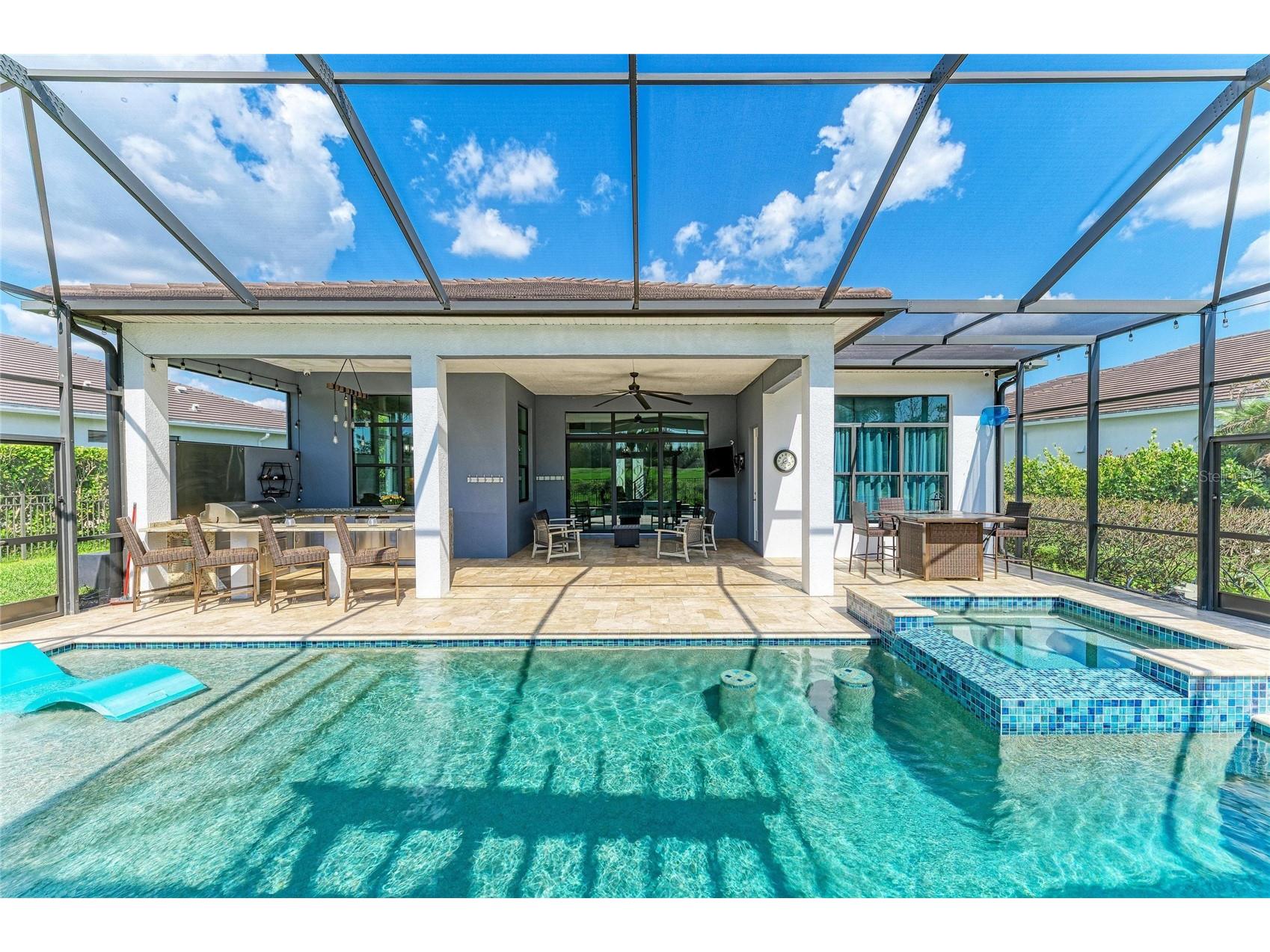 8969 Bernini Place Sarasota FL 34240 A4688095 image39