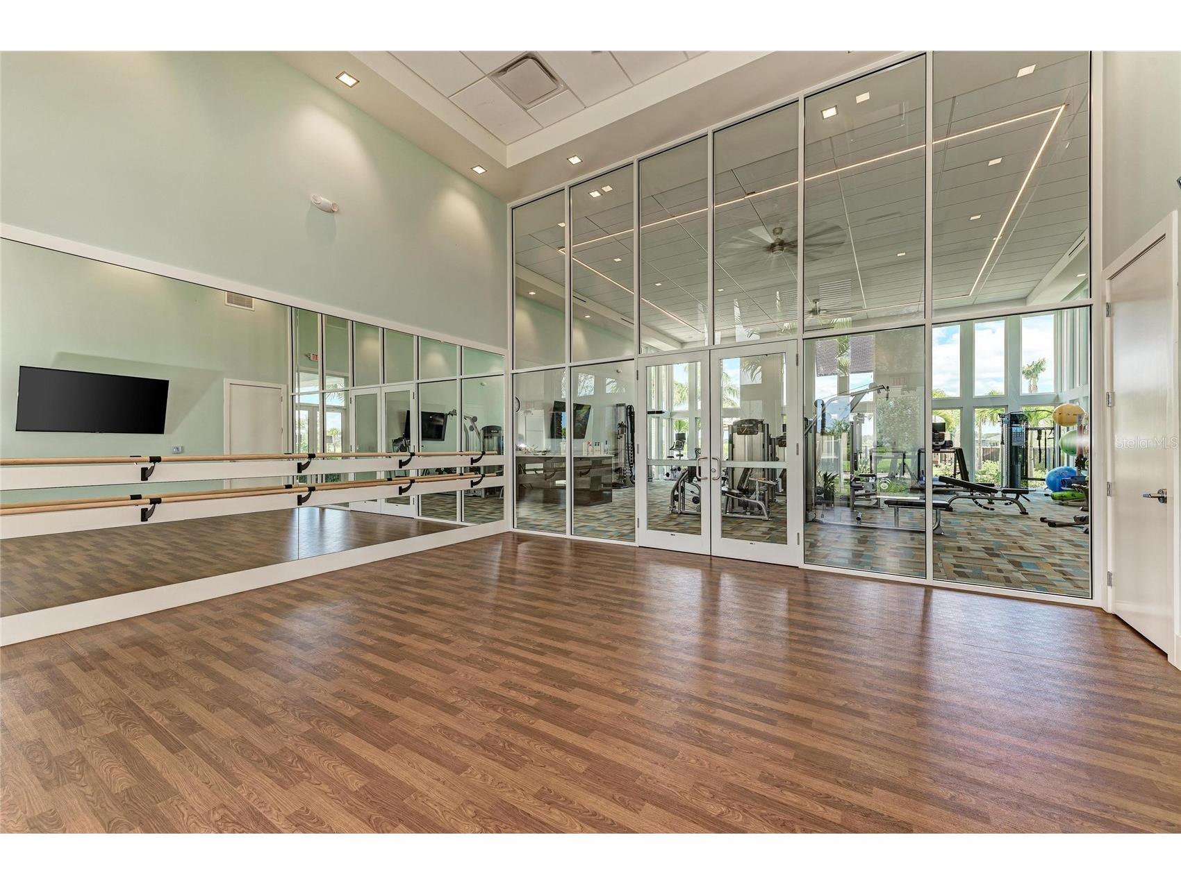 8969 Bernini Place Sarasota FL 34240 A4688095 image43