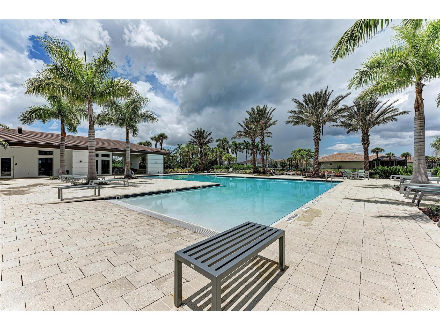 8969 Bernini Place Sarasota FL 34240 A4688095 image48