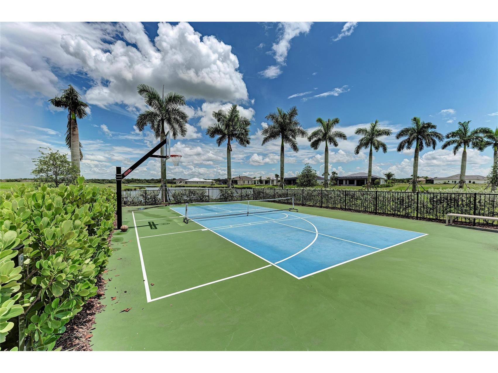 8969 Bernini Place Sarasota FL 34240 A4688095 image50