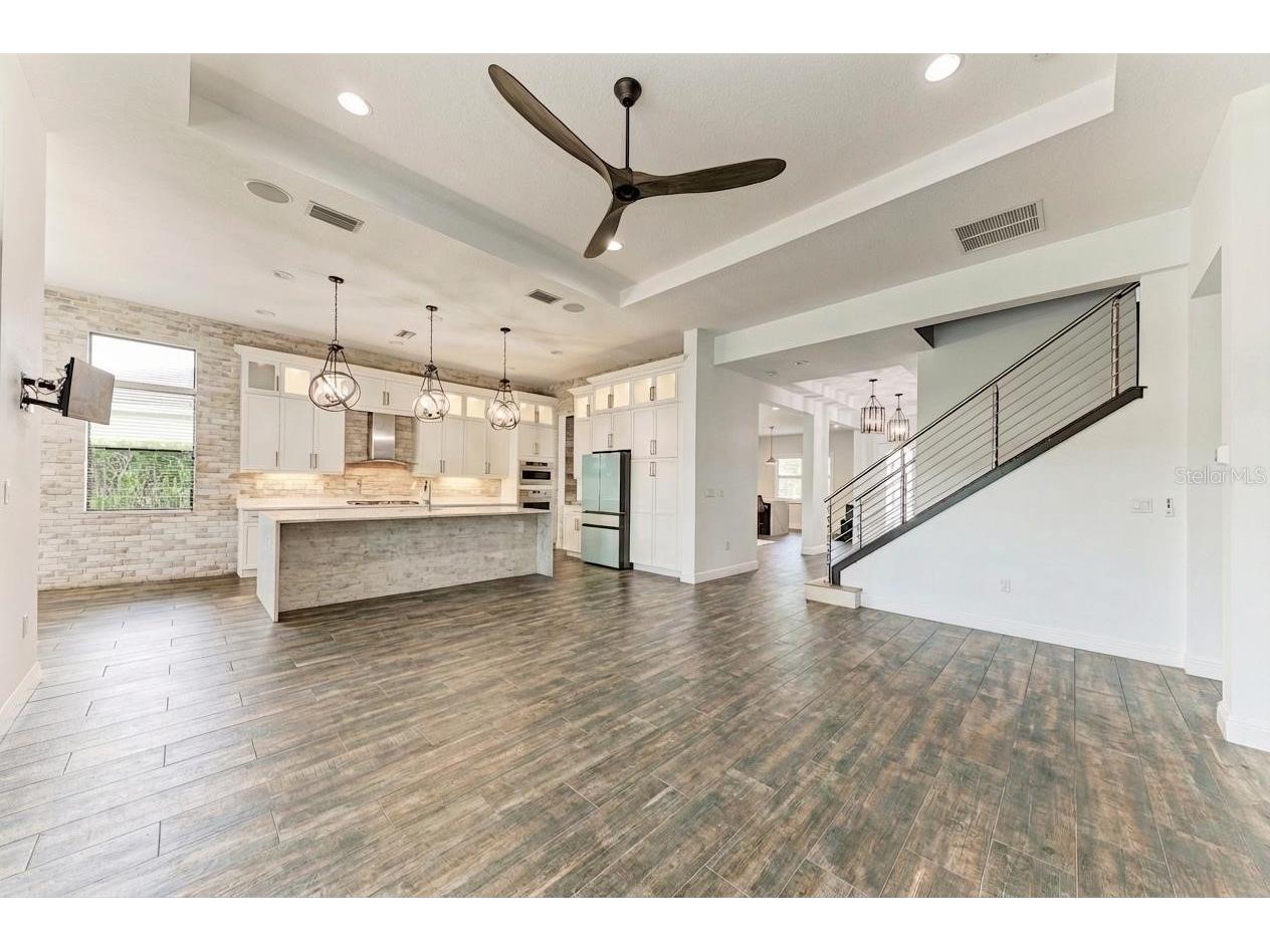 8969 Bernini Place Sarasota FL 34240 A4688095 image6