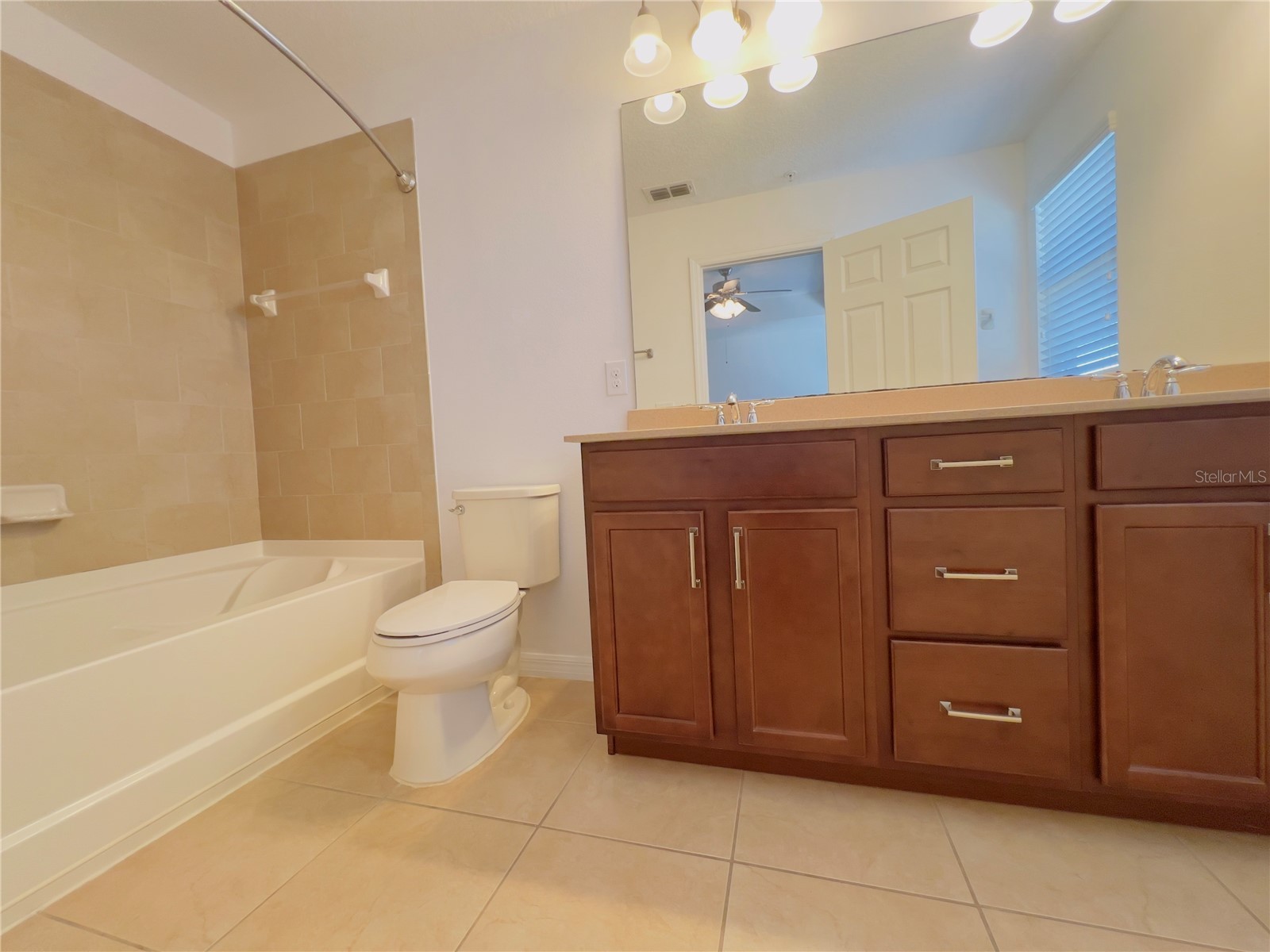 8969 Fullerwood Avenue Orlando FL 32832 O6370436 image12