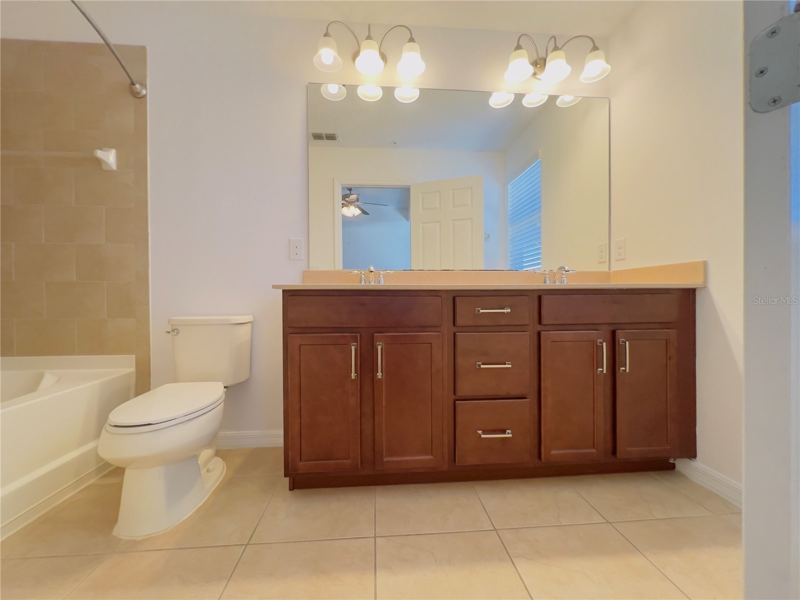 8969 Fullerwood Avenue Orlando FL 32832 O6370436 image14