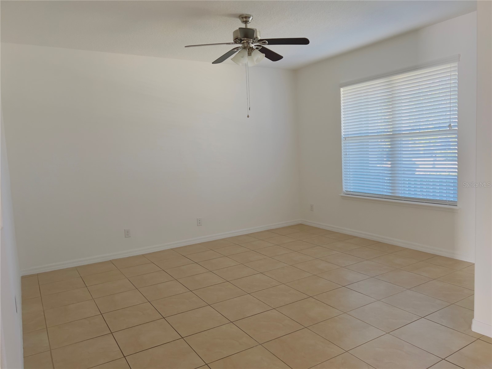 8969 Fullerwood Avenue Orlando FL 32832 O6370436 image4