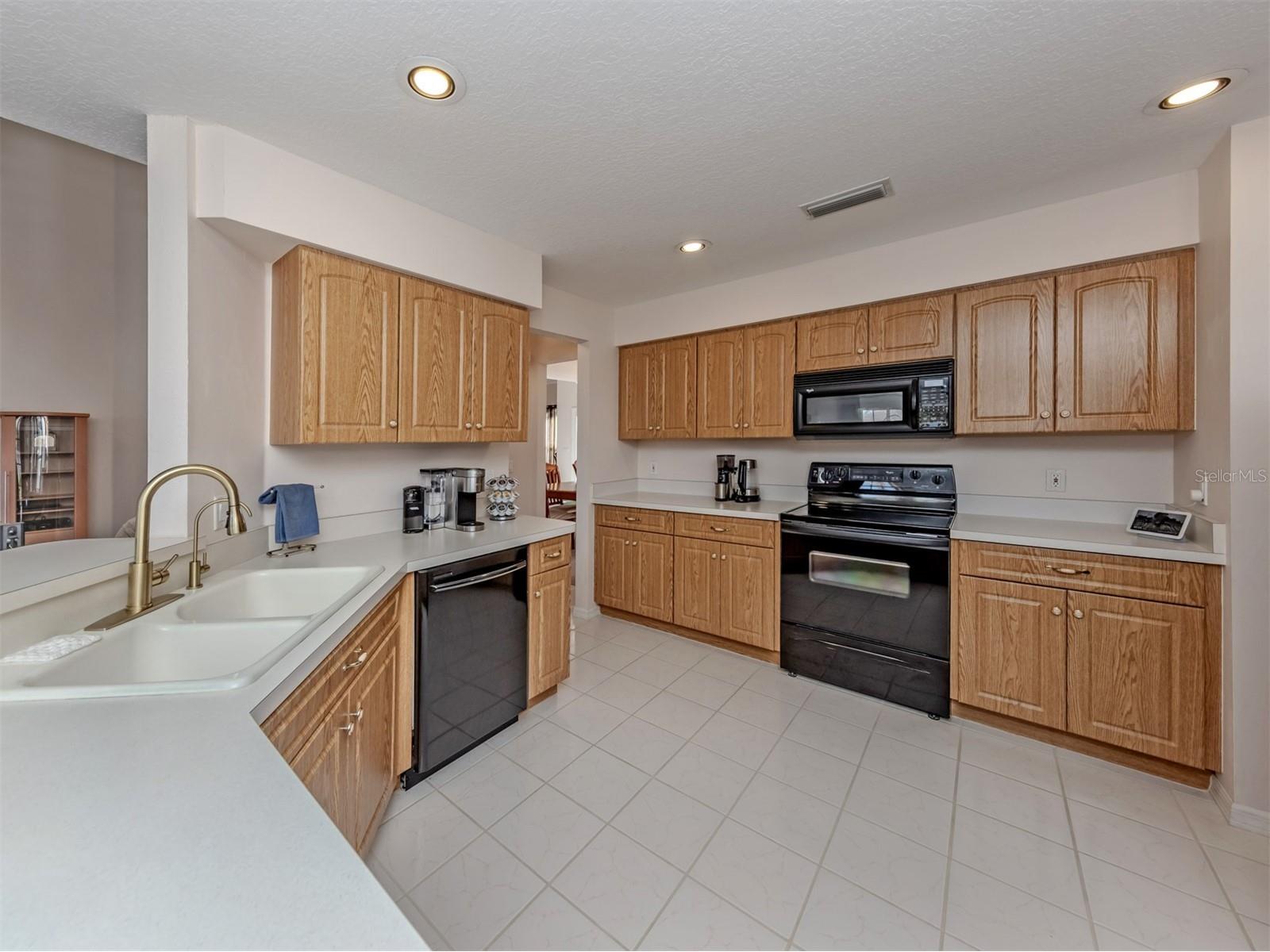 897 Colonial Road Venice FL 34293 N6143498 image14