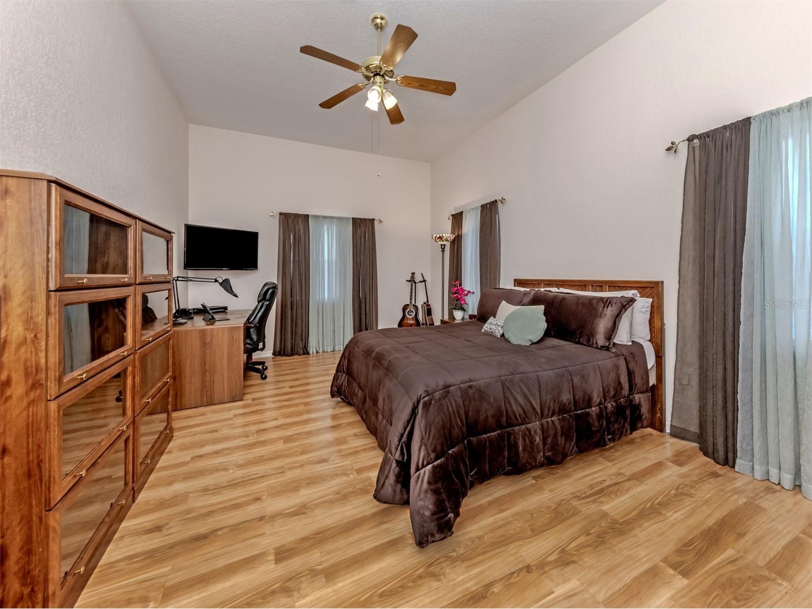897 Colonial Road Venice FL 34293 N6143498 image17