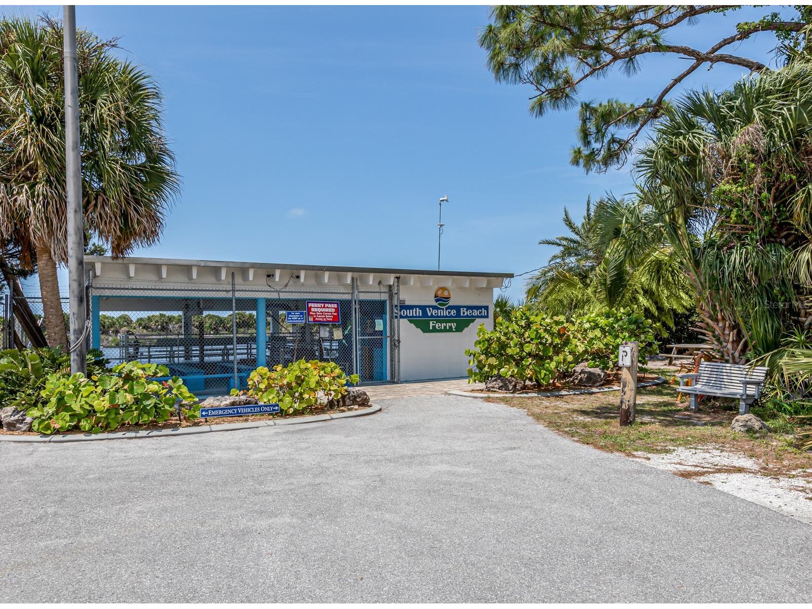 897 Colonial Road Venice FL 34293 N6143498 image38