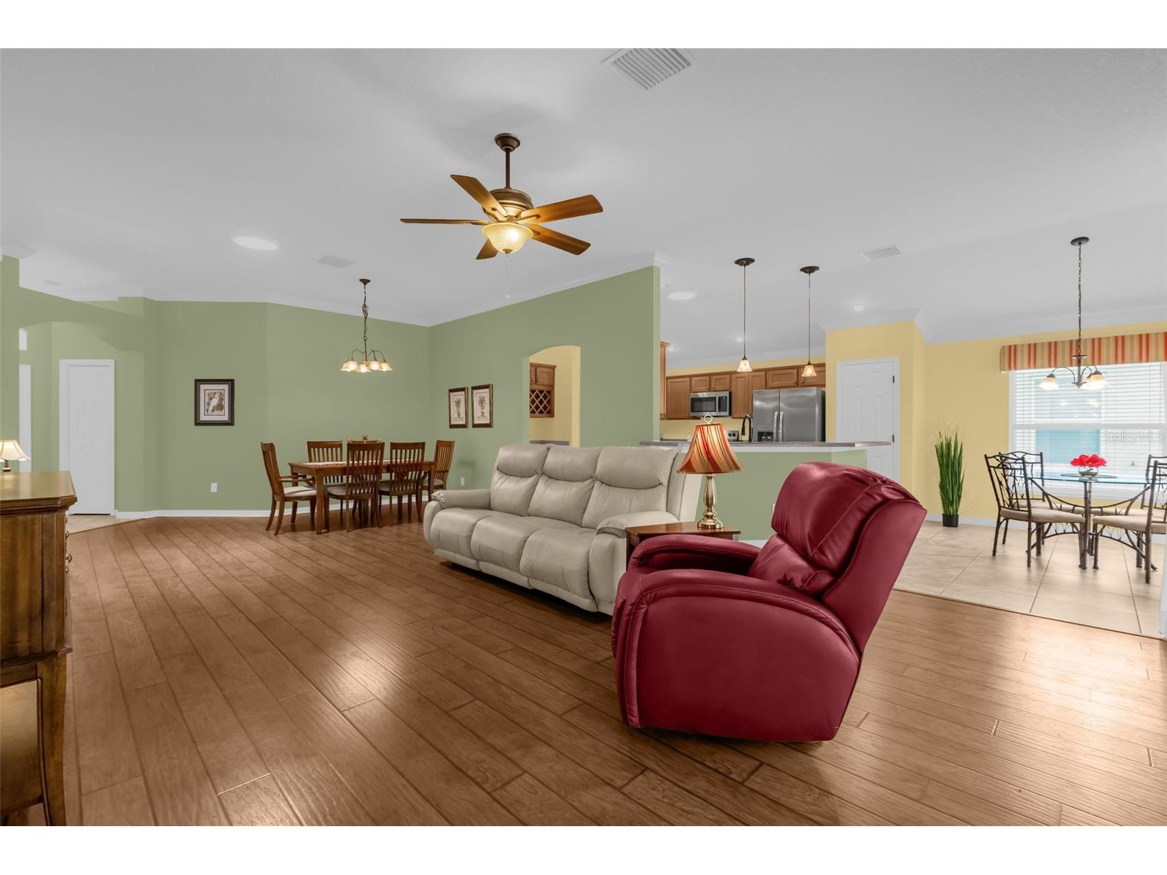 897 Folkstone Way The Villages FL 32162 G5113039 image6