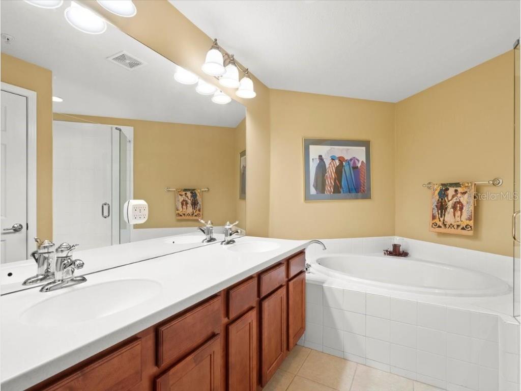 897 Lantern Way Clearwater FL 33765 TB8399310 image35