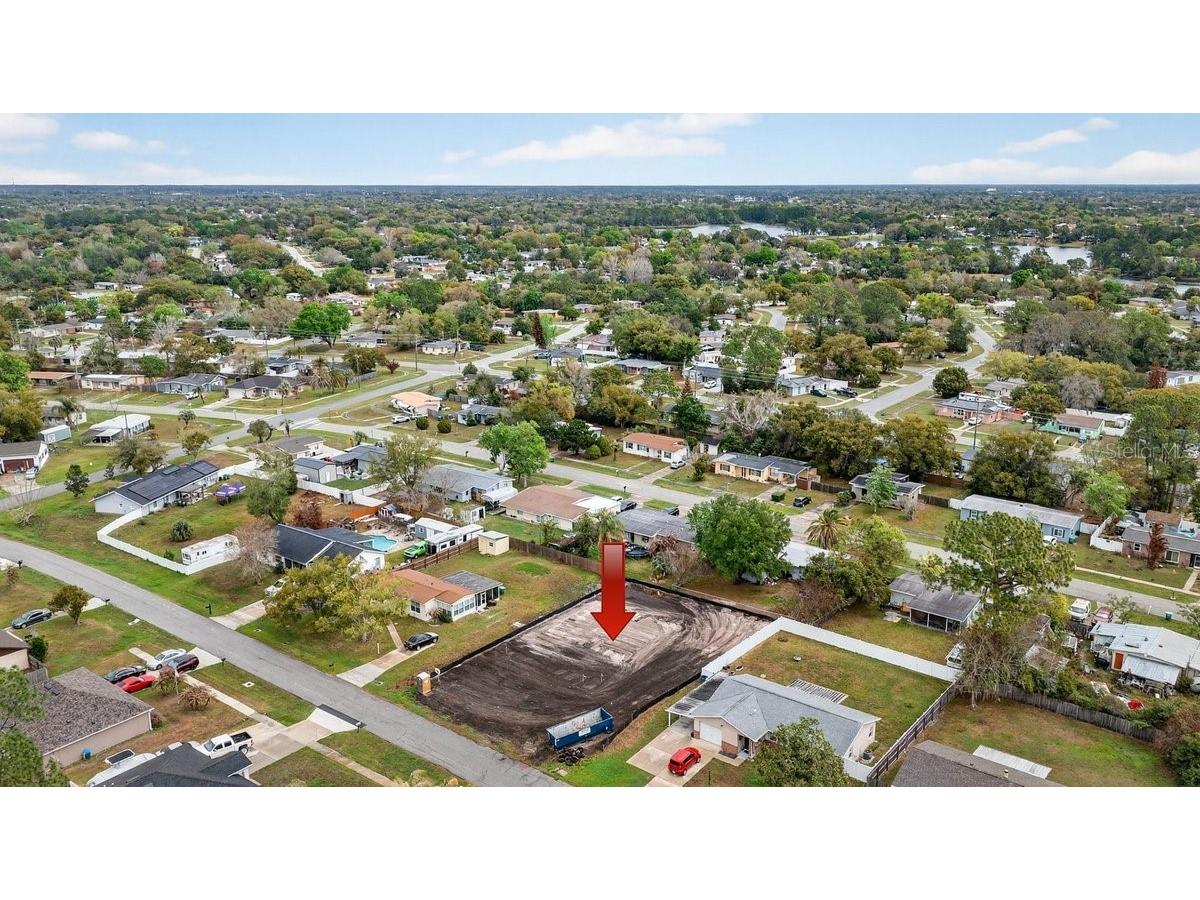 897 Picasso Avenue Deltona FL 32725 V4947878 image2