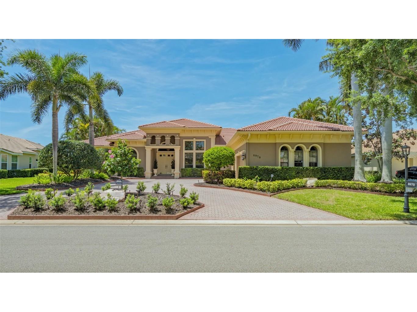 8970 Wildlife Loop Sarasota FL 34238 A4606735 image1