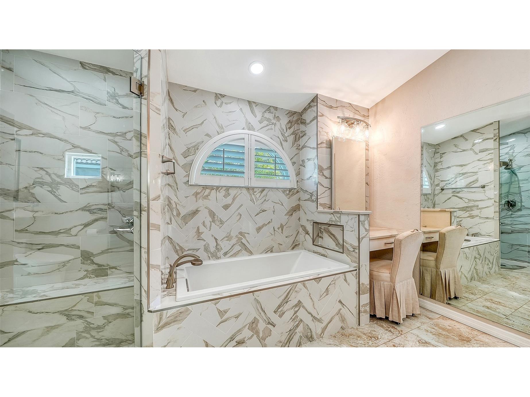 8972 Huntington Pointe Drive Sarasota FL 34238 A4680871 image15