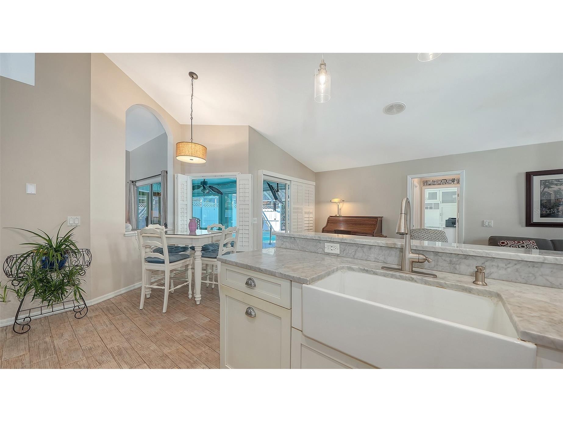 8972 Huntington Pointe Drive Sarasota FL 34238 A4680871 image8