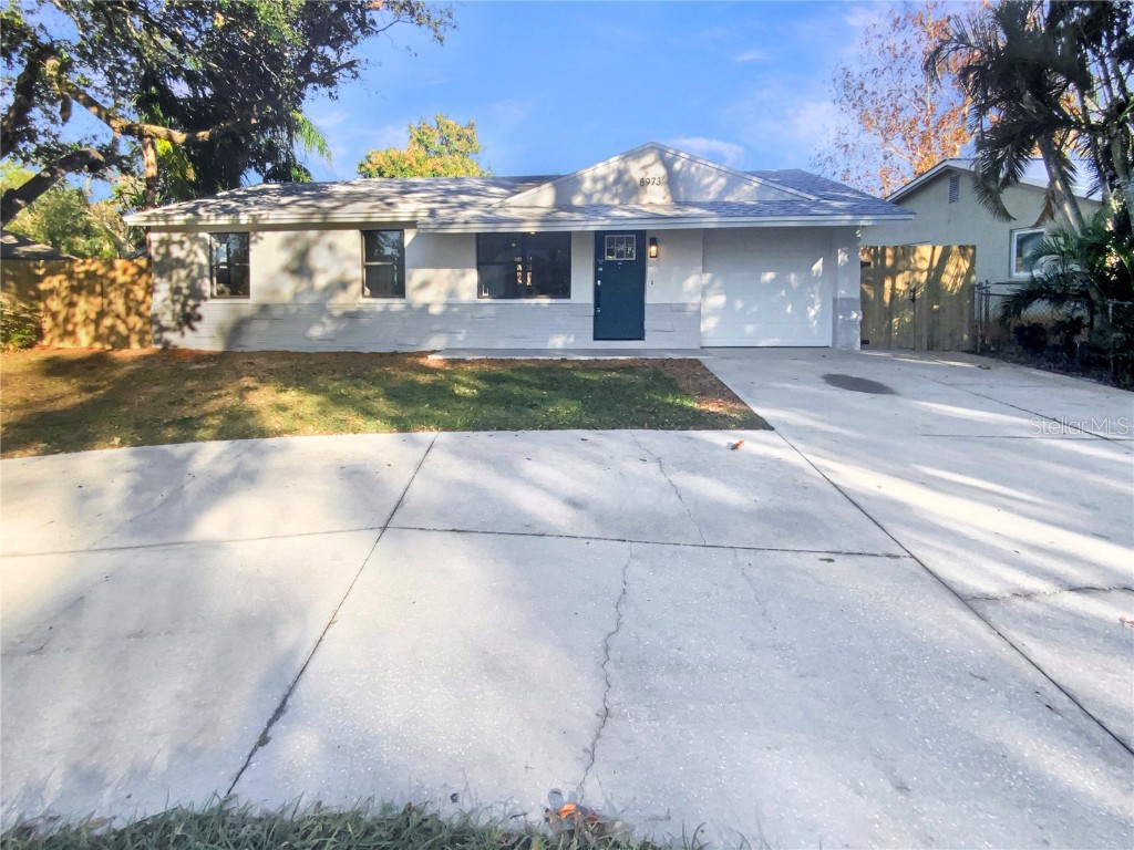 8973 85th Street Seminole FL 33777 O6259836 image1