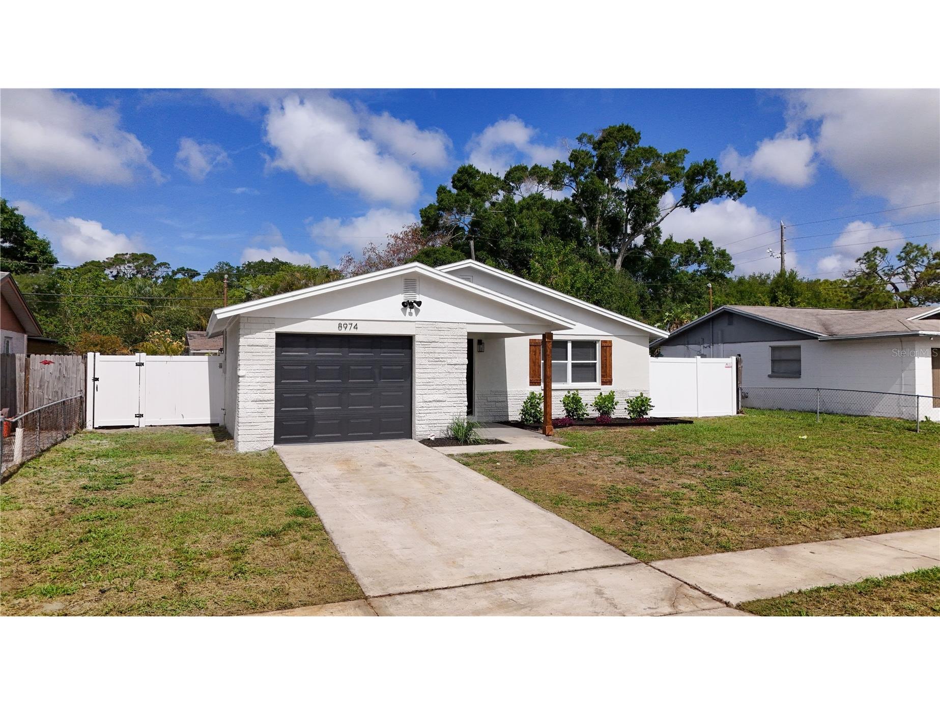 8974 91st Street Seminole FL 33777 TB8508361 image1