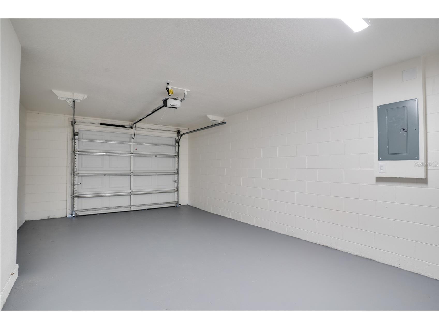 8974 91st Street Seminole FL 33777 TB8508361 image24