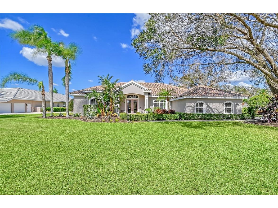 8975 Misty Creek Drive Sarasota FL 34241 A4624567 image1