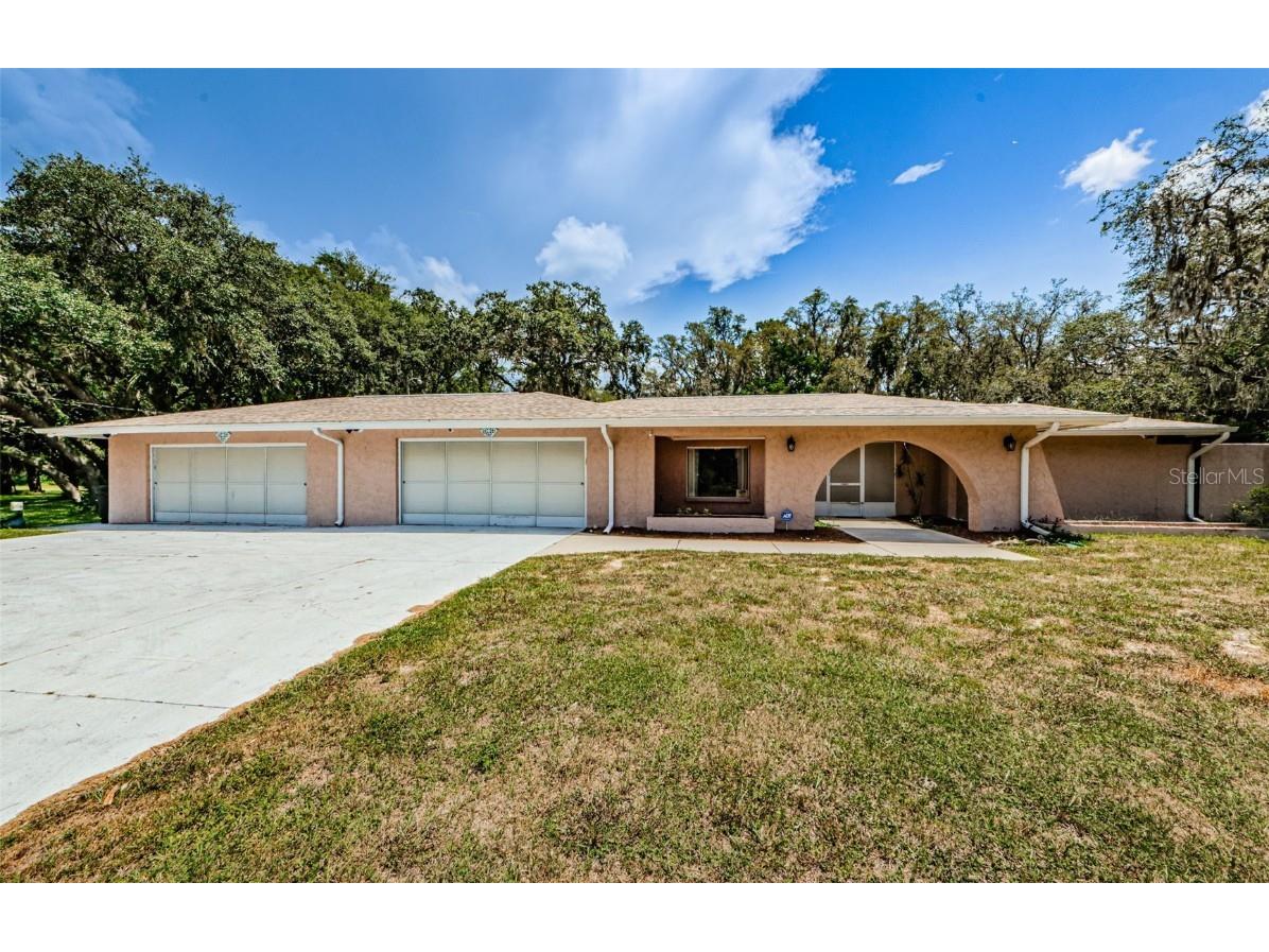 8976 Lake Drive New Port Richey FL 34654 T3458477 image1