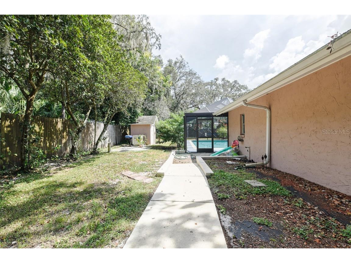 8976 Lake Drive New Port Richey FL 34654 TB8430996 image40