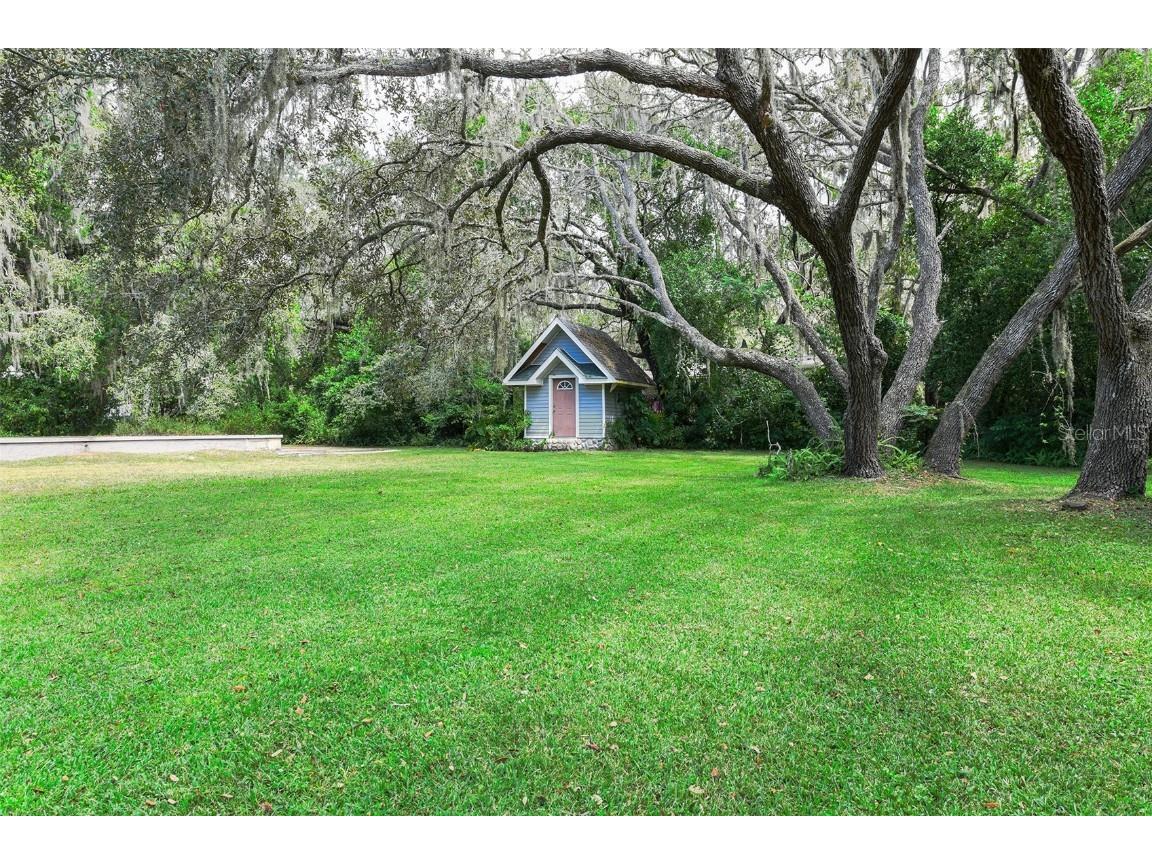 8976 Lake Drive New Port Richey FL 34654 TB8430996 image41