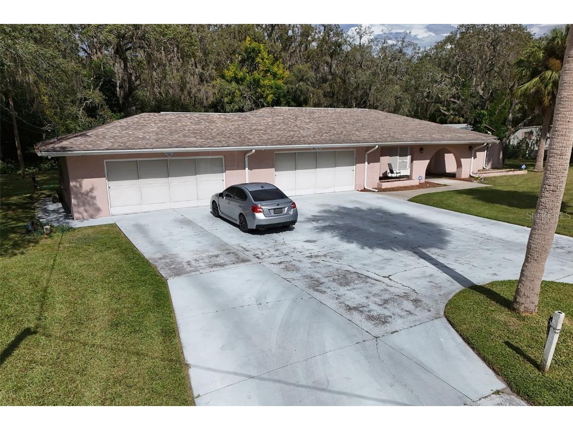 8976 Lake Drive New Port Richey FL 34654 TB8430996 image46