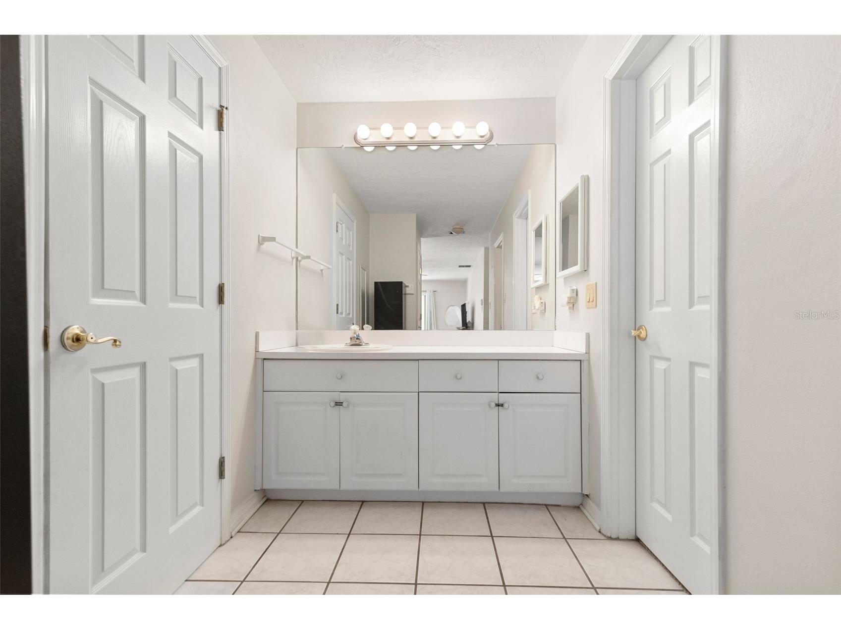 8976 Lake Drive New Port Richey FL 34654 W7885075 image10