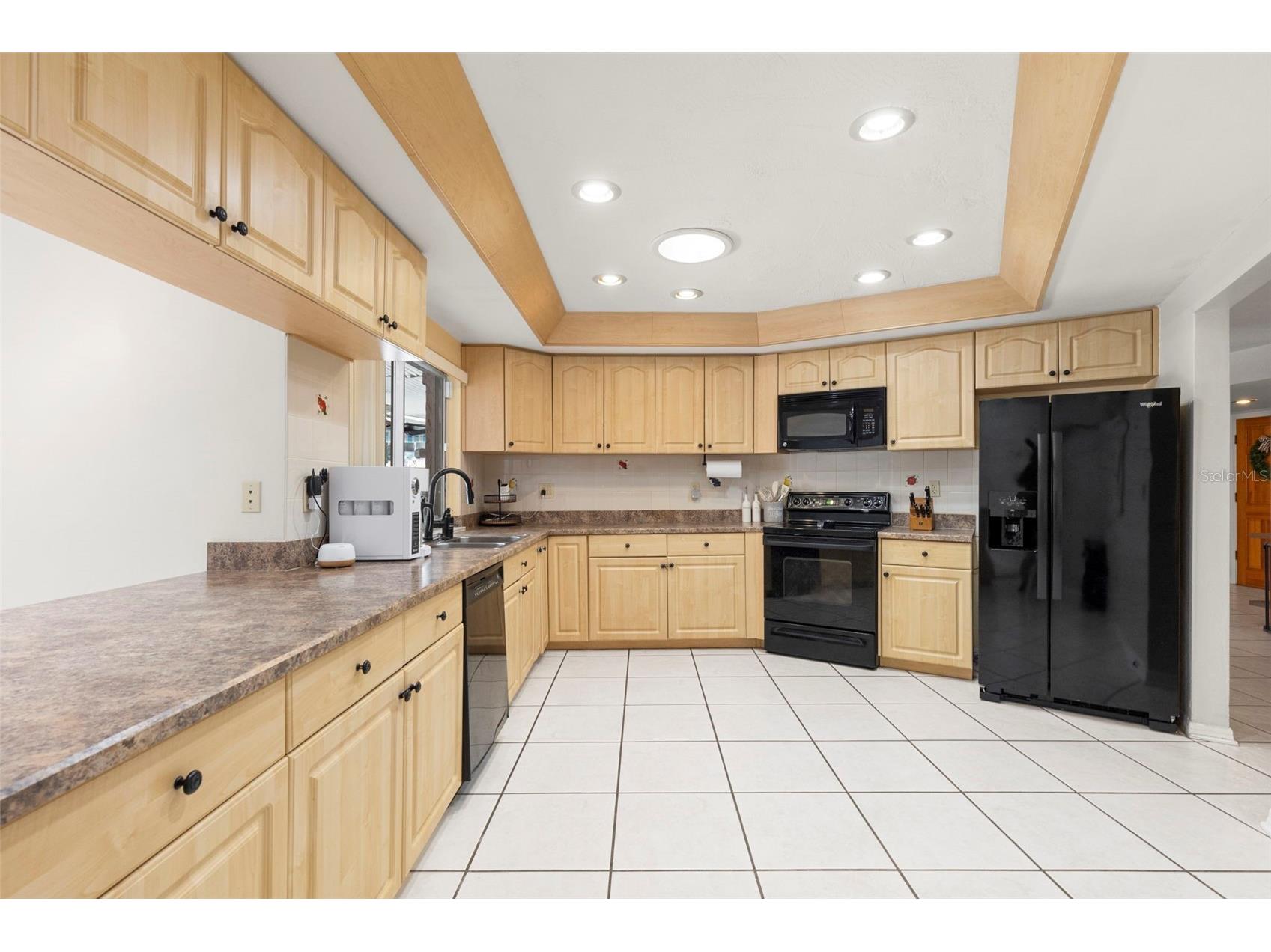 8976 Lake Drive New Port Richey FL 34654 W7885075 image15