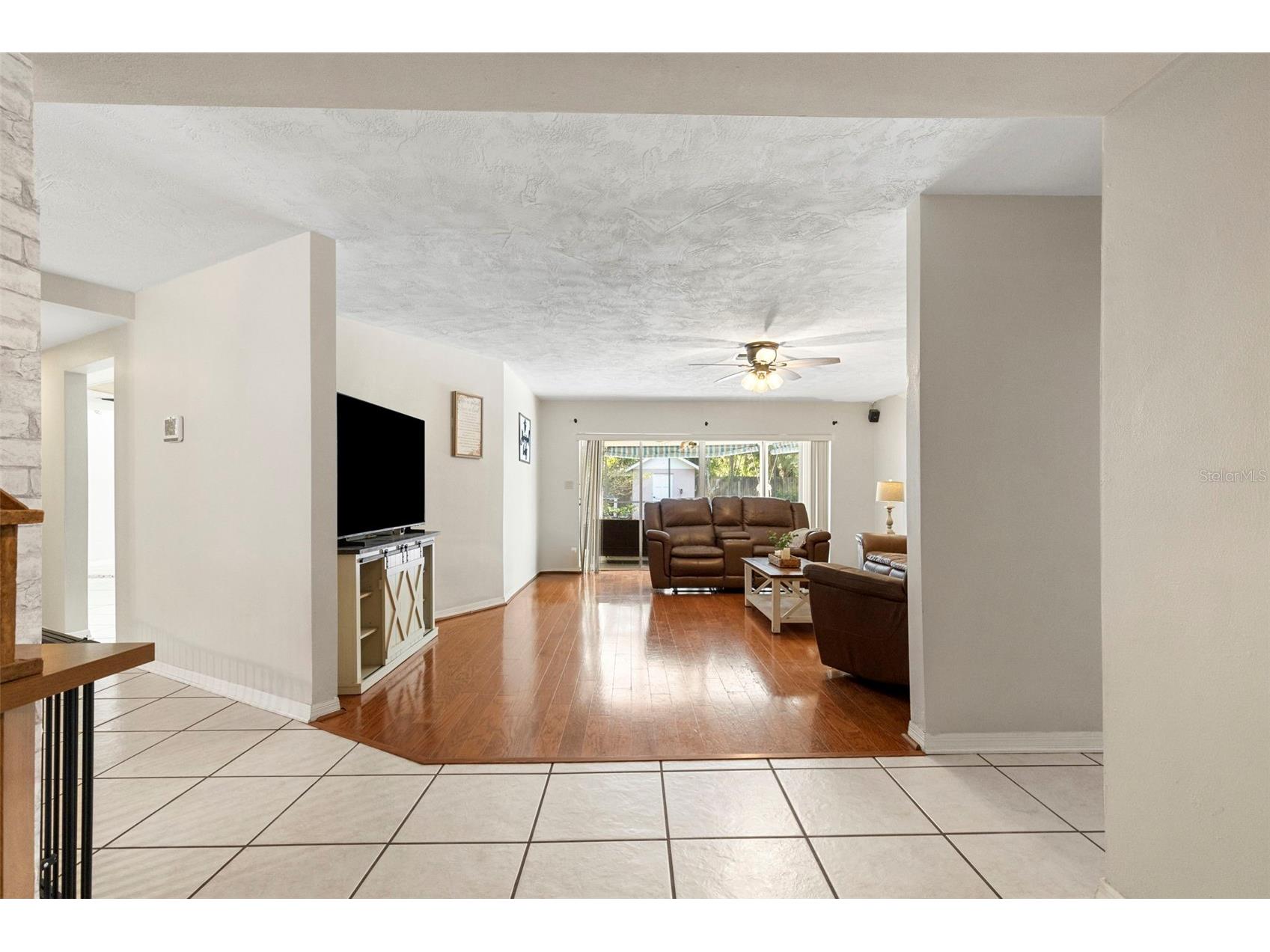 8976 Lake Drive New Port Richey FL 34654 W7885075 image4