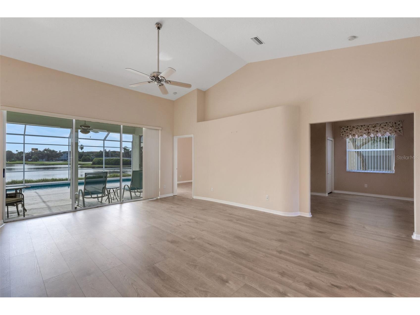 8976 Whitemarsh Avenue Sarasota FL 34238 A4689216 image13