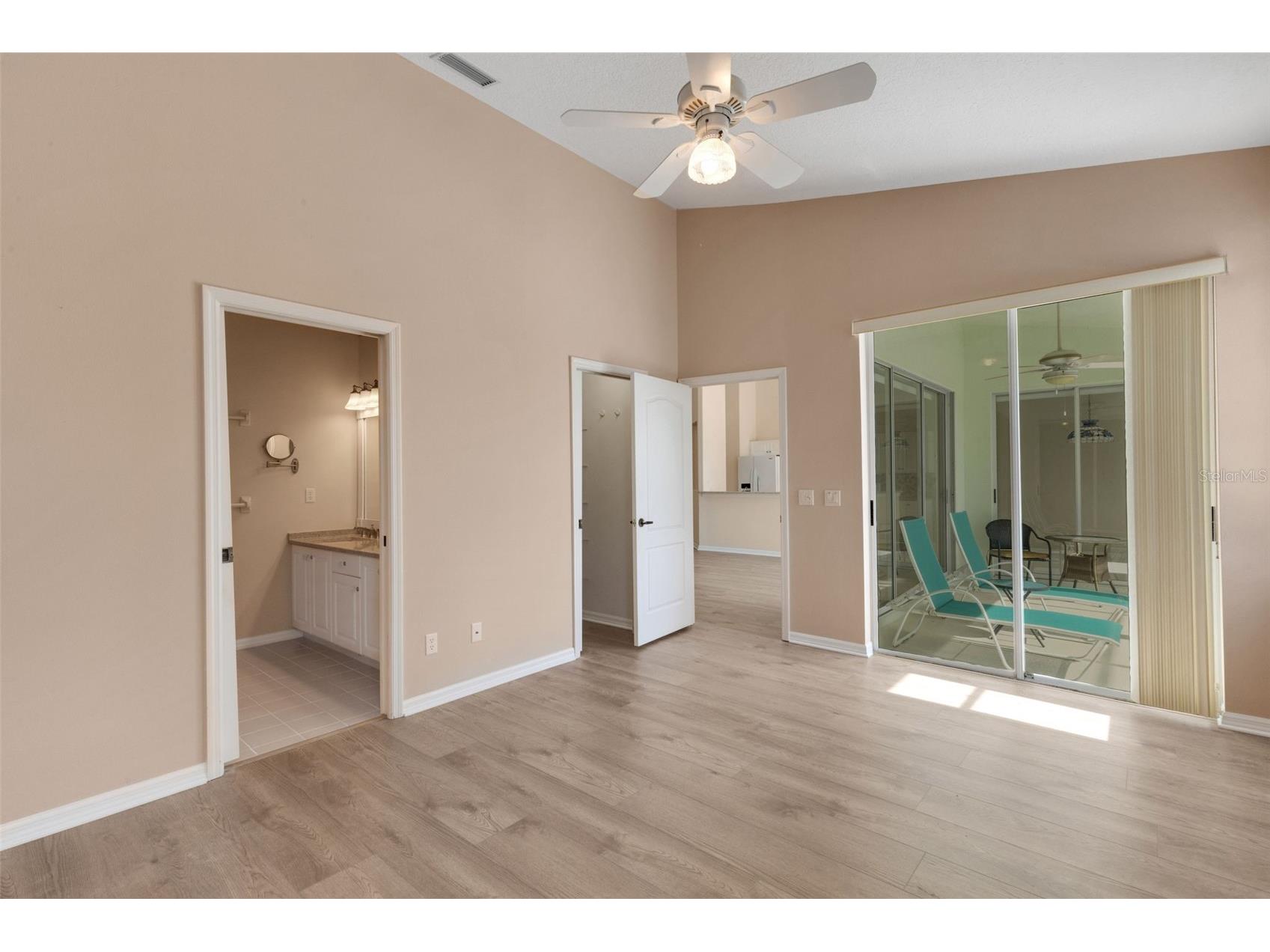 8976 Whitemarsh Avenue Sarasota FL 34238 A4689216 image34