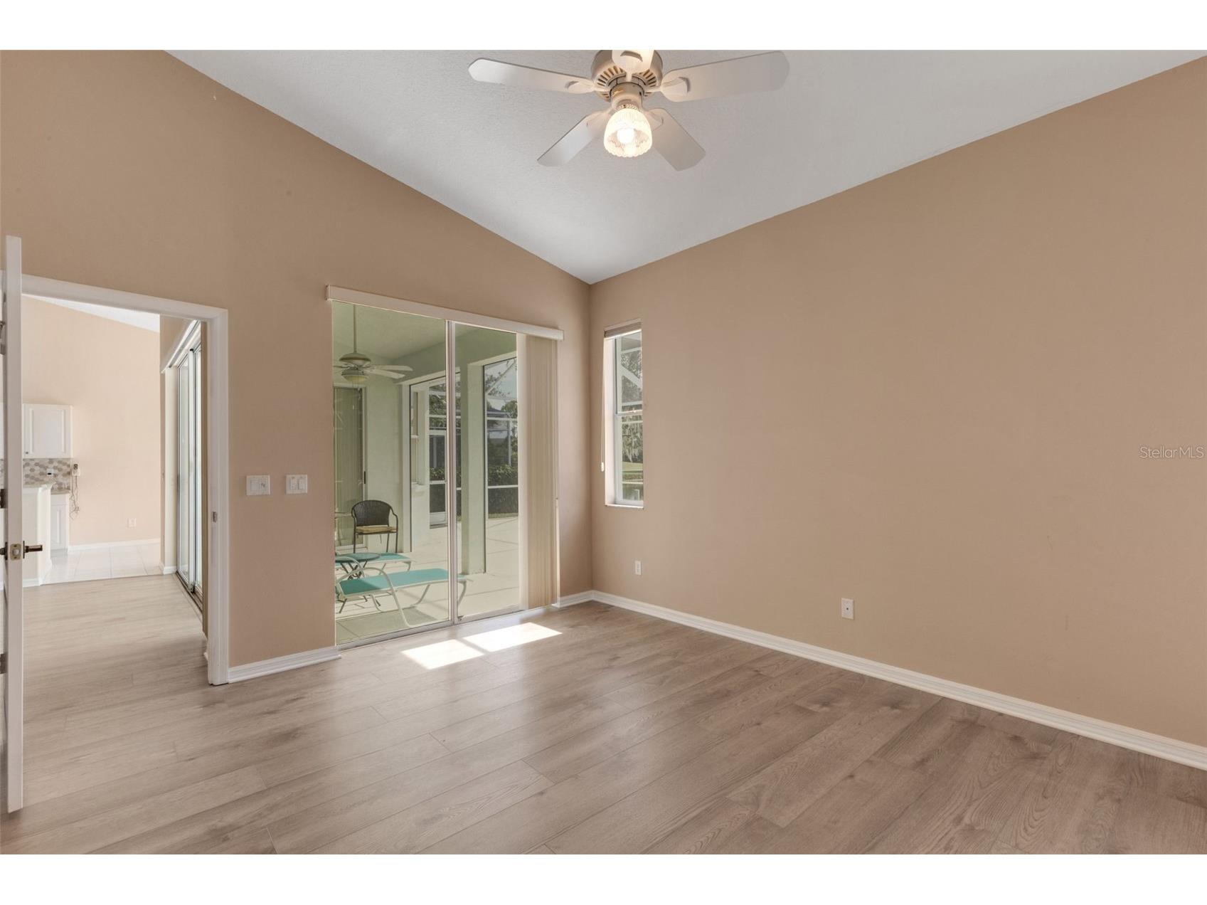 8976 Whitemarsh Avenue Sarasota FL 34238 A4689216 image35