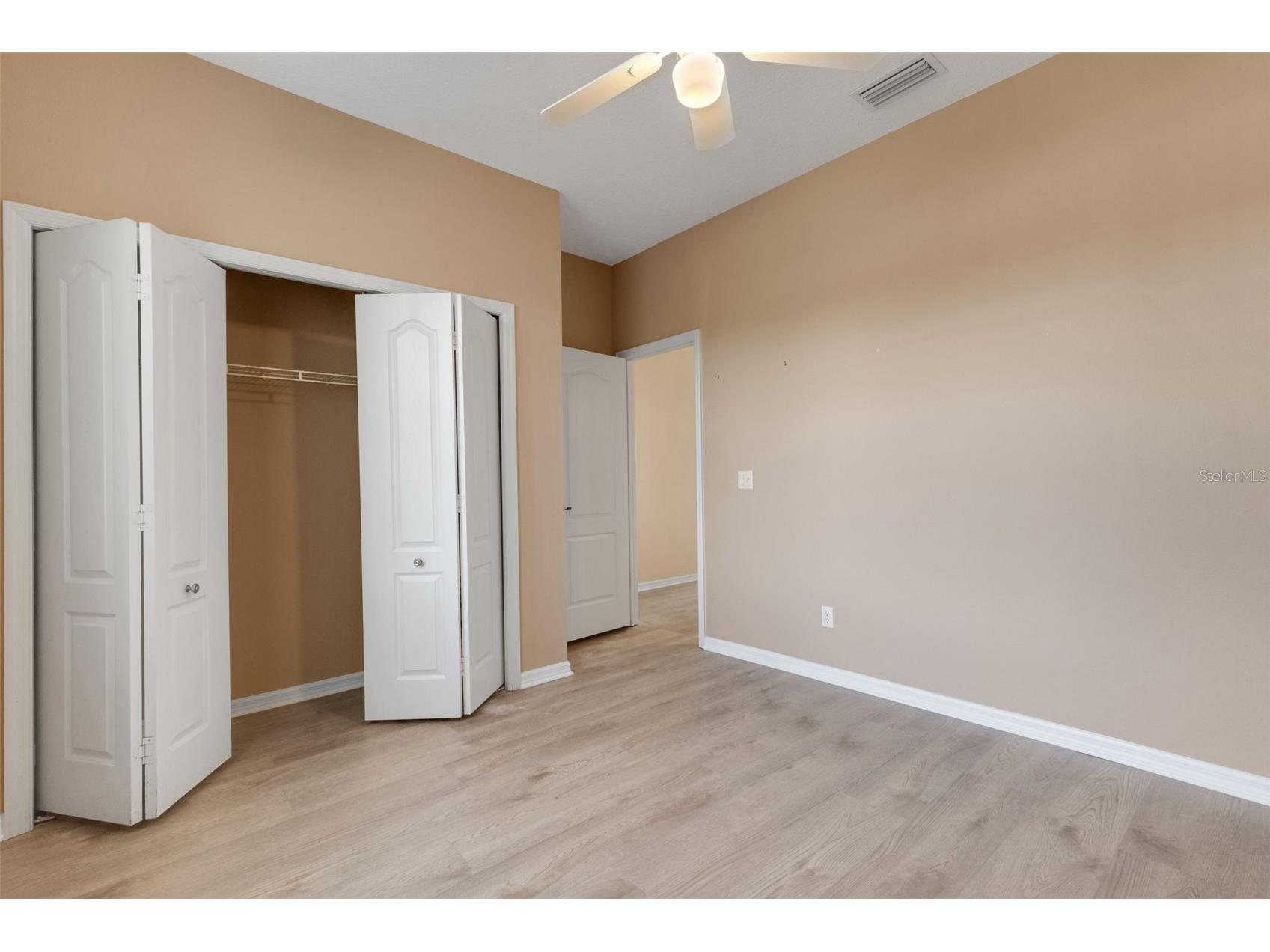 8976 Whitemarsh Avenue Sarasota FL 34238 A4689216 image39