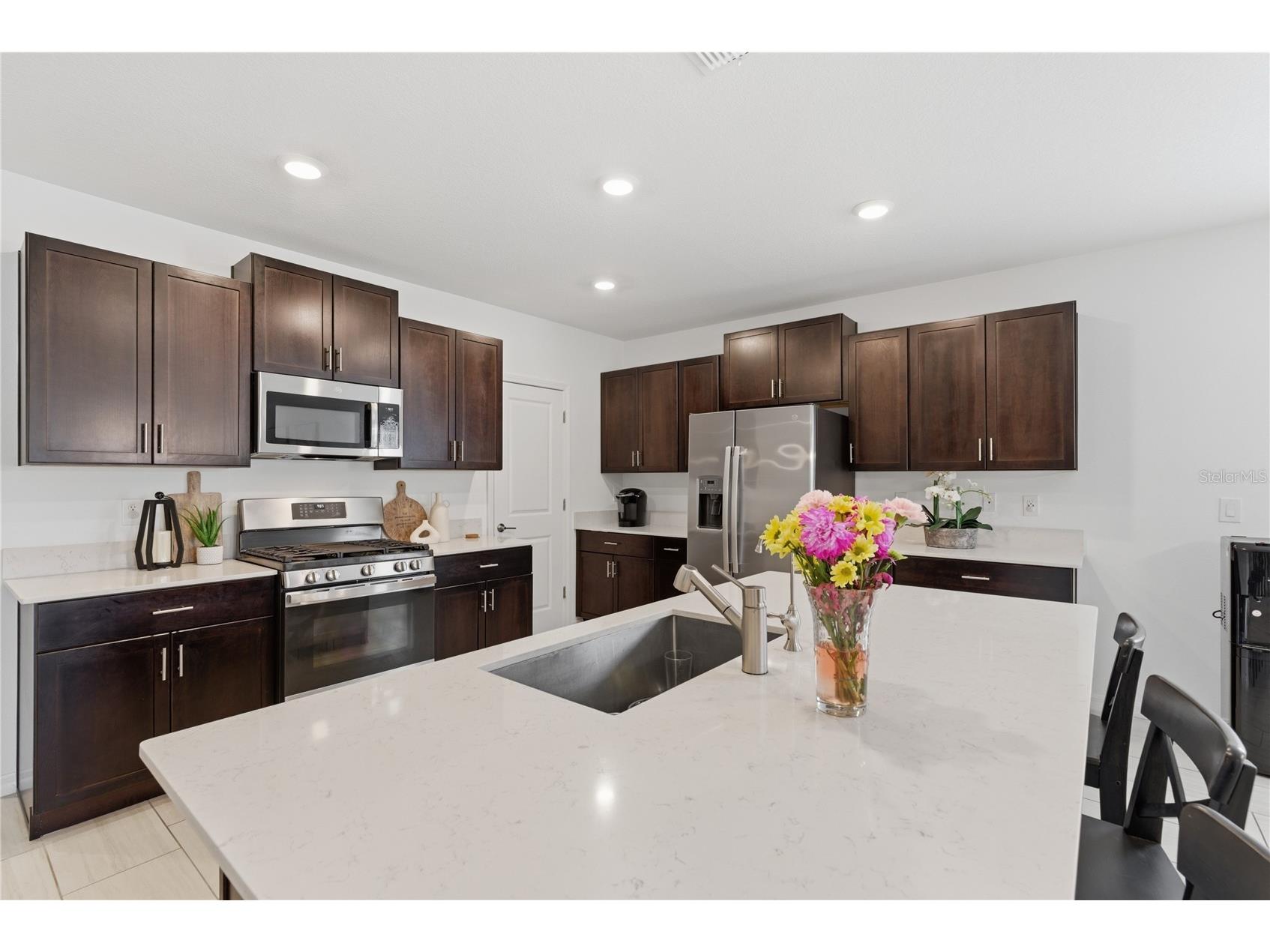 8977 Little Bluestem Drive Land O Lakes FL 34637 TB8501885 image6