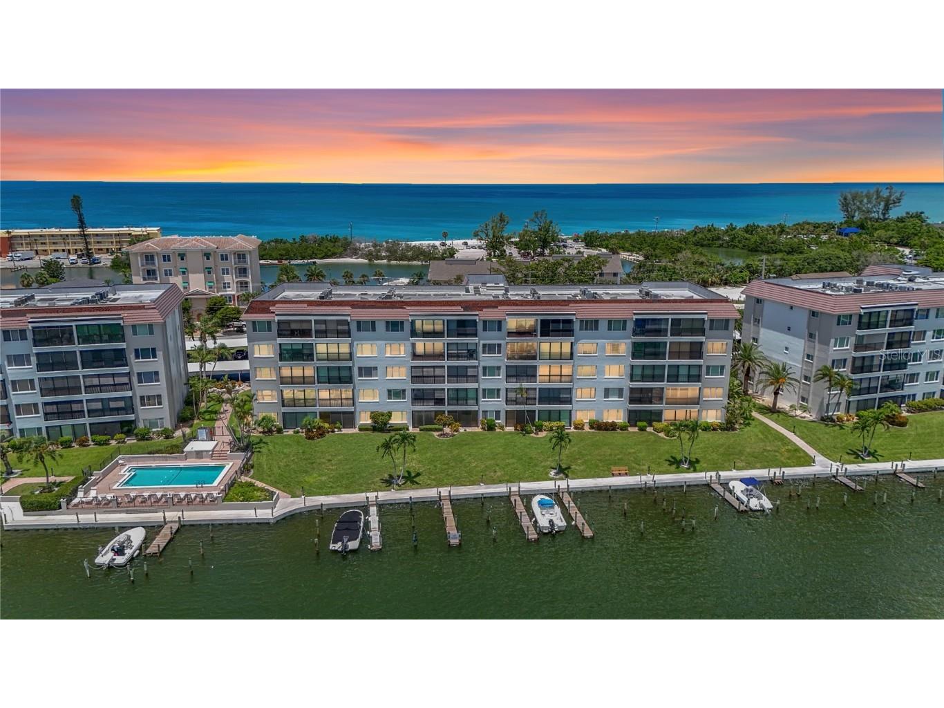 8977 Midnight Pass Road #224 Sarasota FL 34242 A4656650 image1