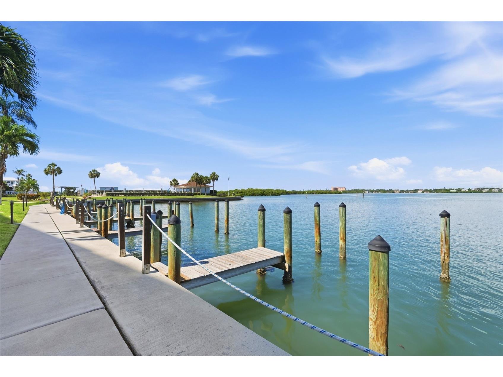 8977 Midnight Pass Road #519 Sarasota FL 34242 A4694054 image78