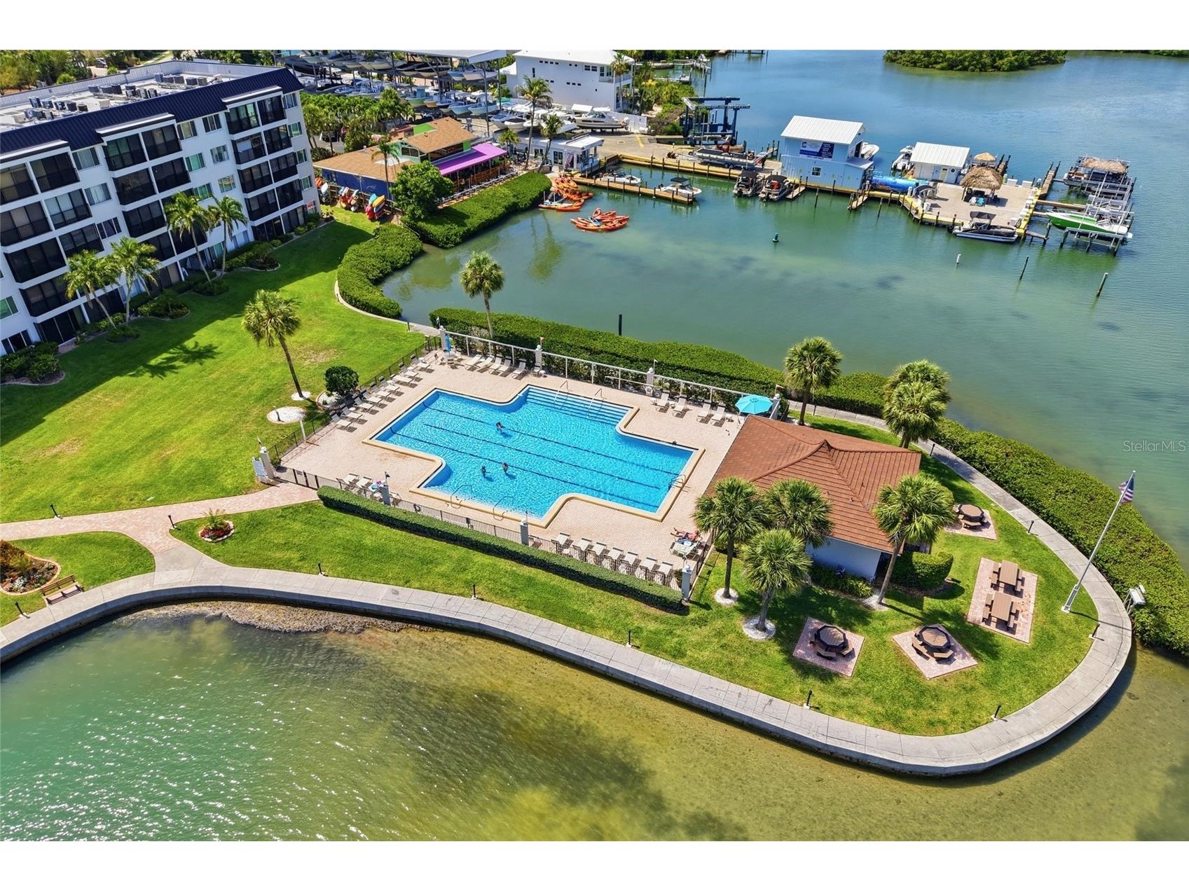 8977 Midnight Pass Road #519 Sarasota FL 34242 A4694054 image83
