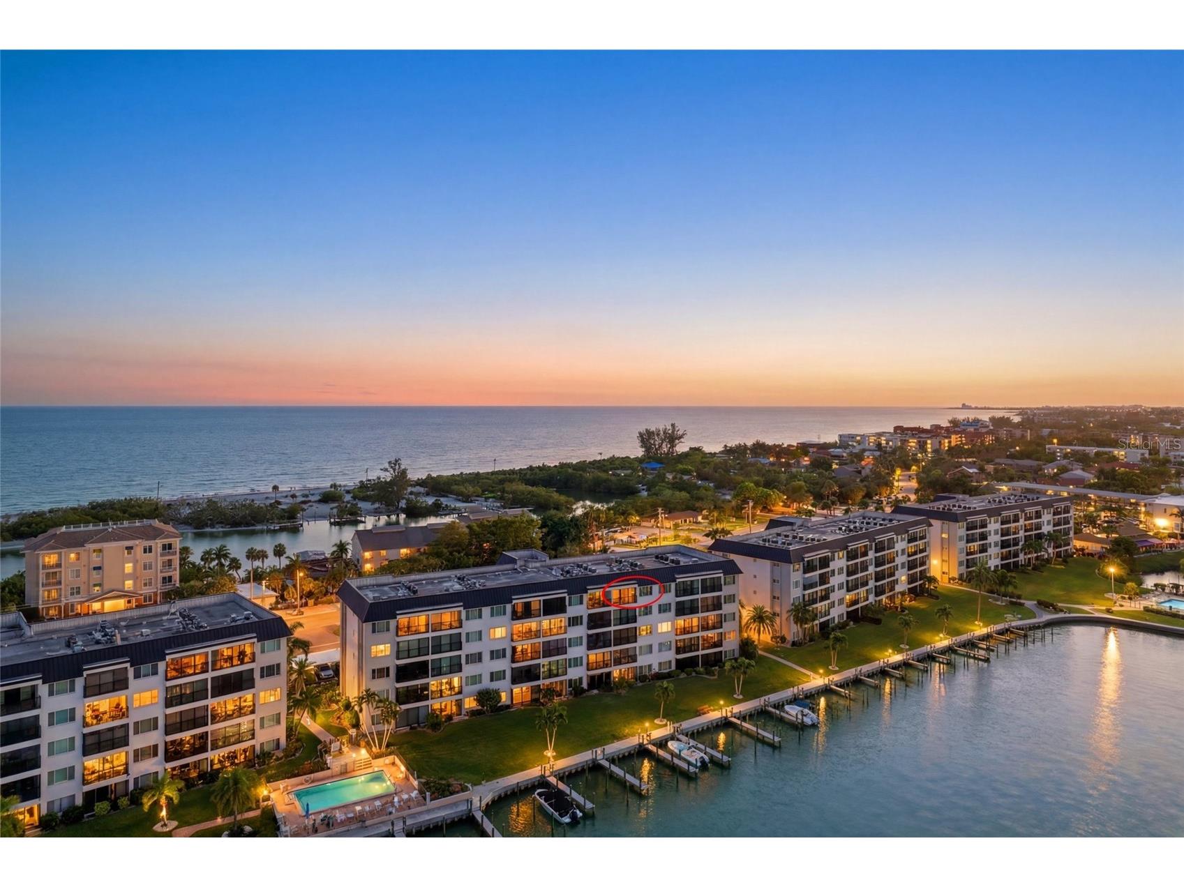 8977 Midnight Pass Road #519 Sarasota FL 34242 A4694054 image95