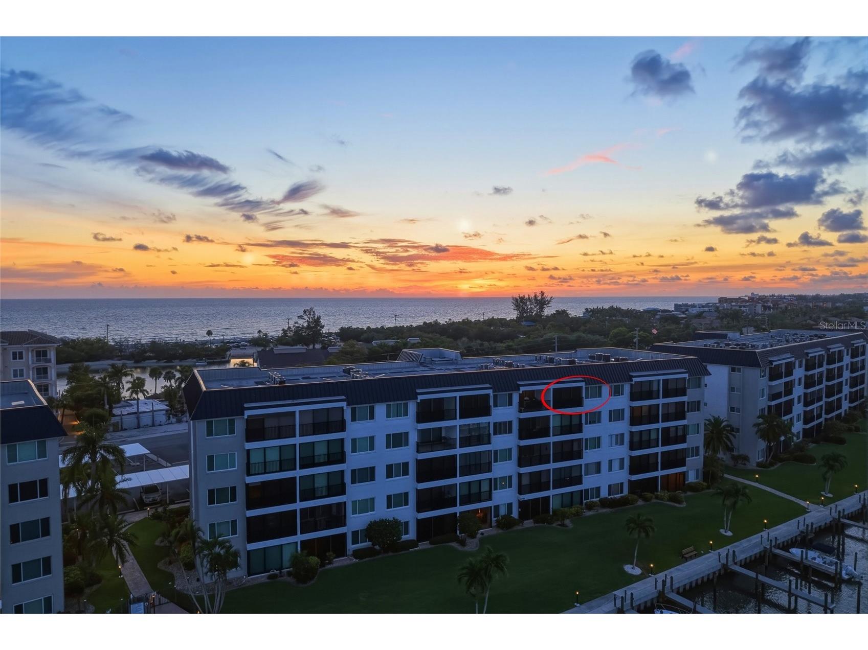 8977 Midnight Pass Road #519 Sarasota FL 34242 A4694054 image97