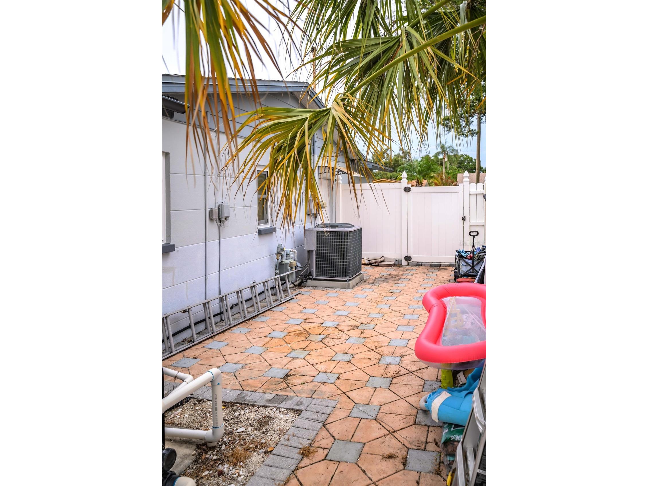 898 Corvette Drive Largo FL 33771 TB8527575 image41