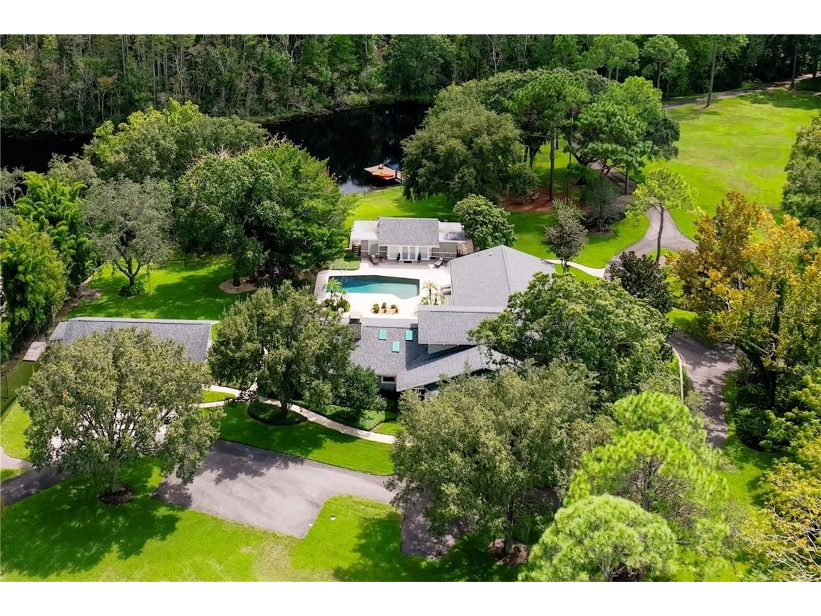 898 Cypress Lakeview Court Tarpon Springs FL 34688 U8212518 image1